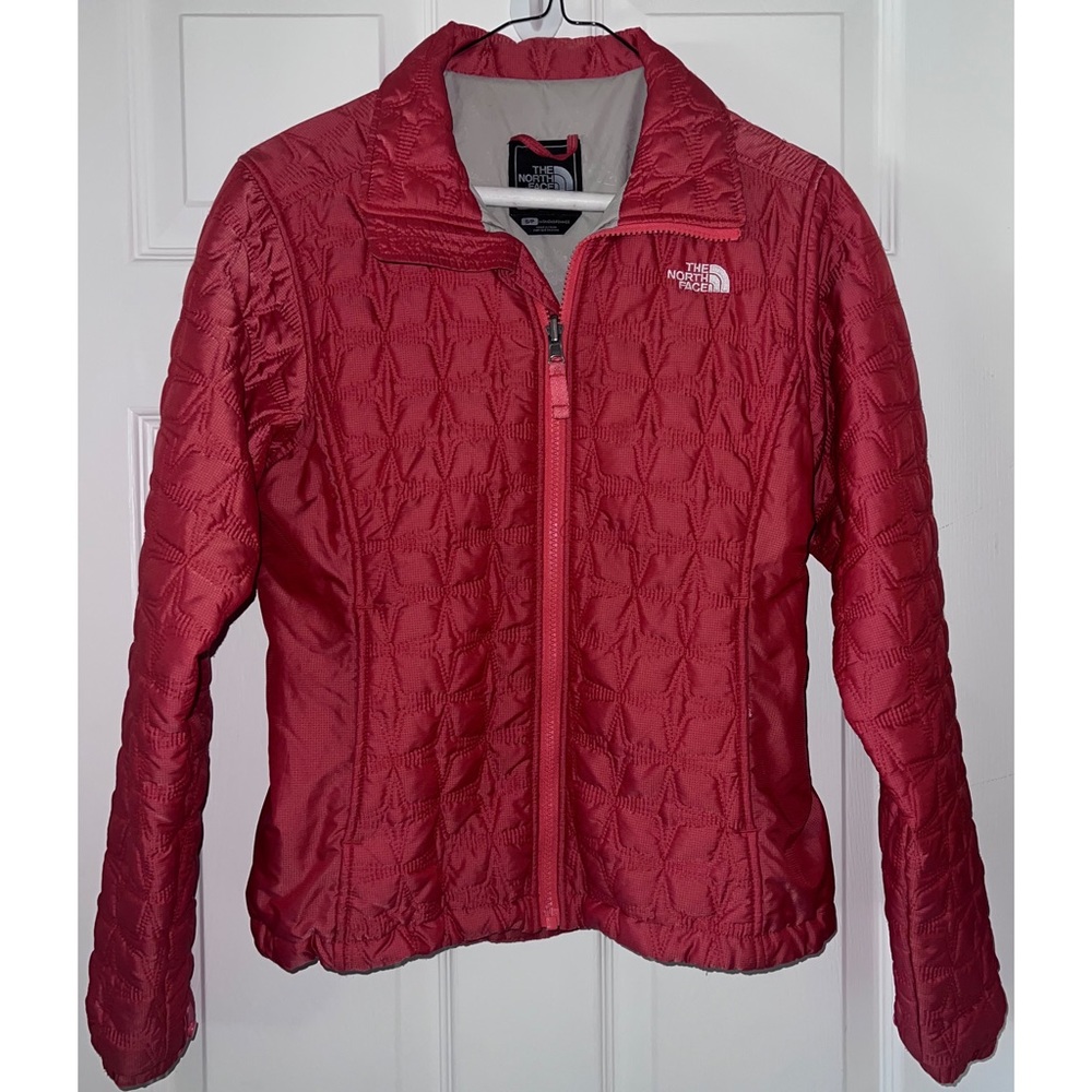 North Face ❤️ Lightweight Puffer Jacket - Picture 1 of 11